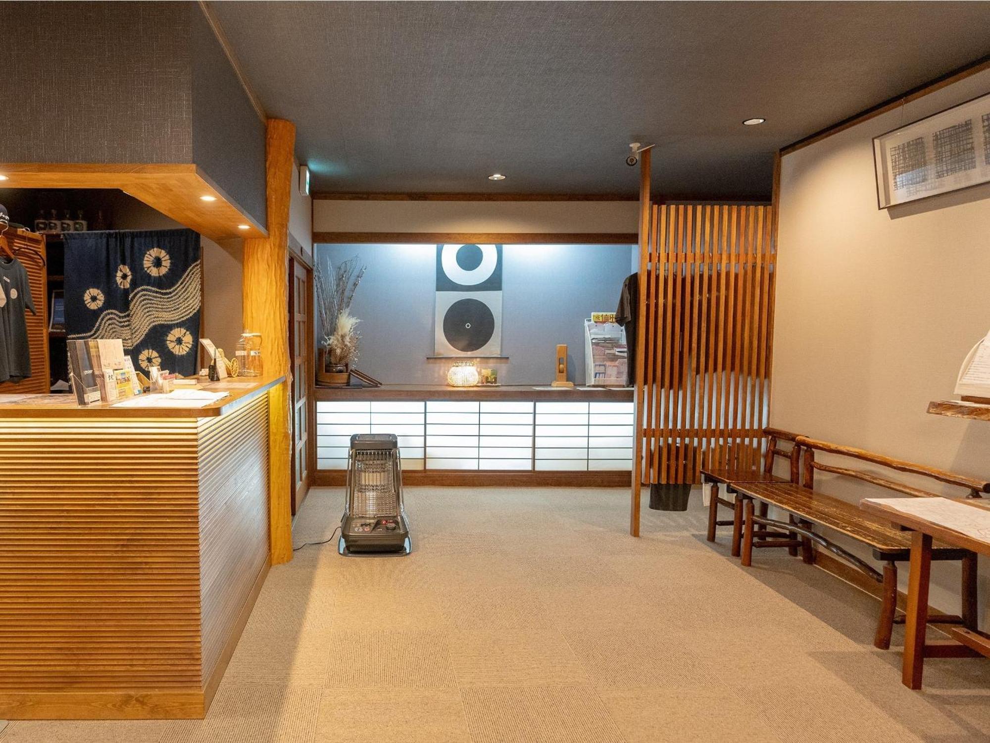 Nozawa Onsen Azegamikan Buitenkant foto