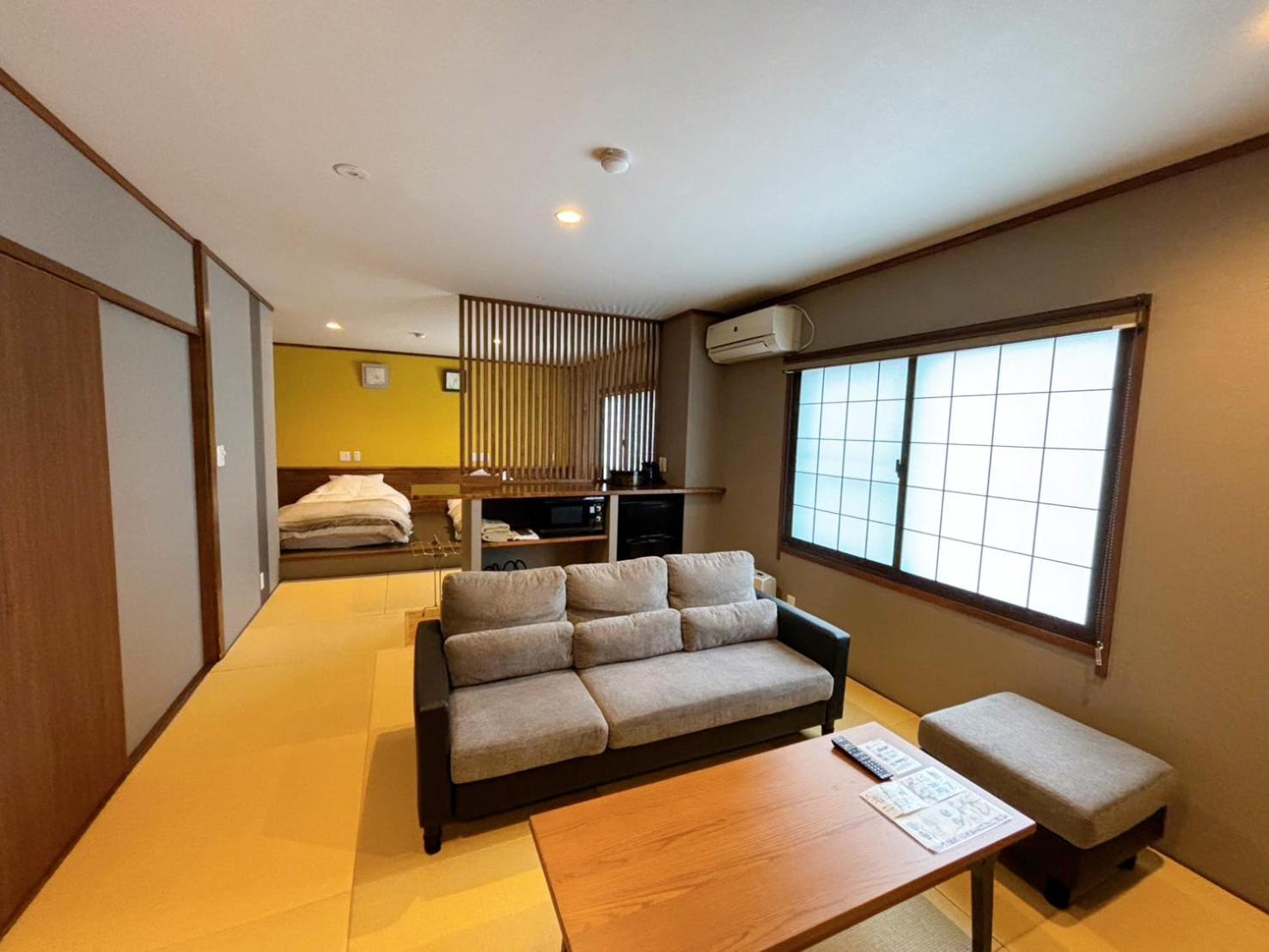 Nozawa Onsen Azegamikan Buitenkant foto